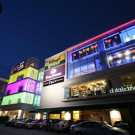 Dsara Big Cinema Netflix Projector Next Sb Hospital Apartment Sungai Buloh Exterior photo